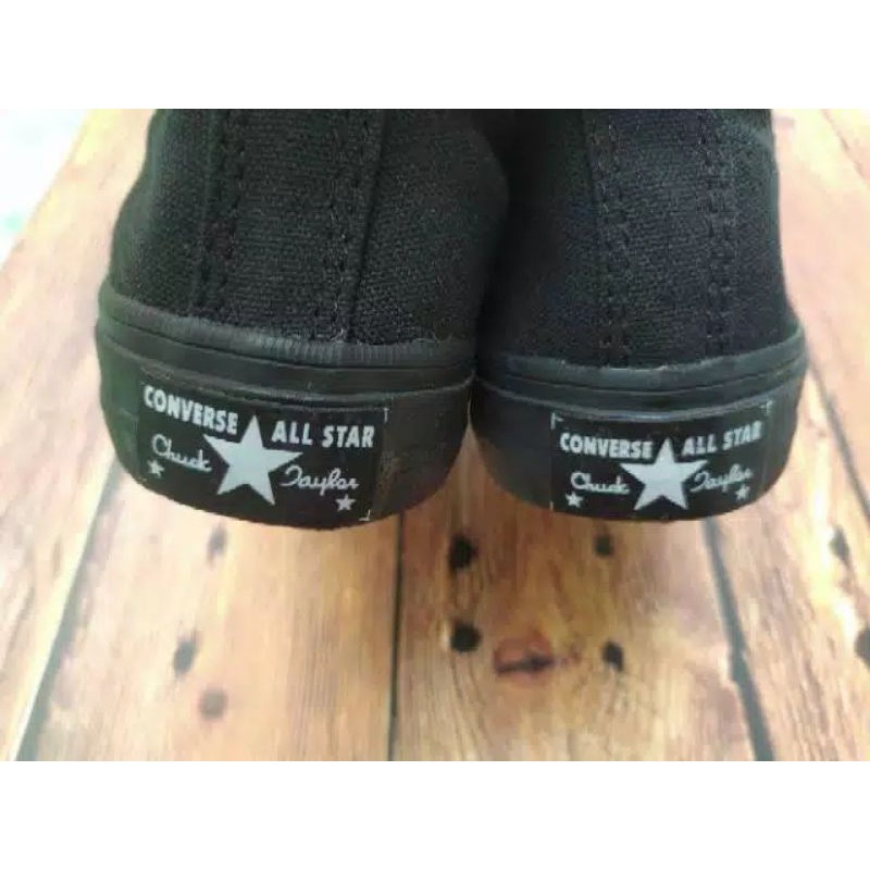 Sepatu Converse Full Hitam Chuck taylor  Made in Vietnam