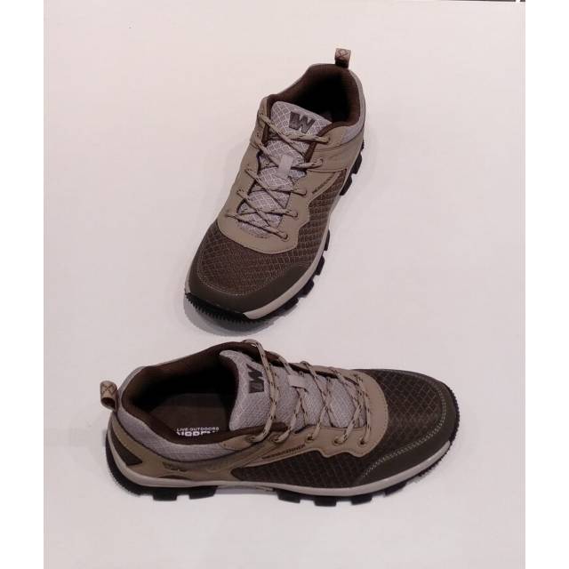 Sepatu Outdoor Pria Bata Weinbrenner
