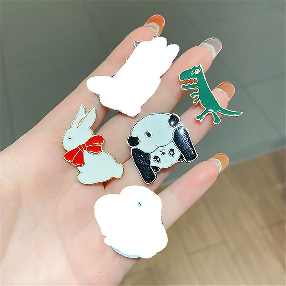 ROW 1 PC For Girl Badges Jewelry Gifts Rabbit Cartoon Brooch Cute Creative Pin Lapel Badge Accessories Pop-Enamel Japanese Style