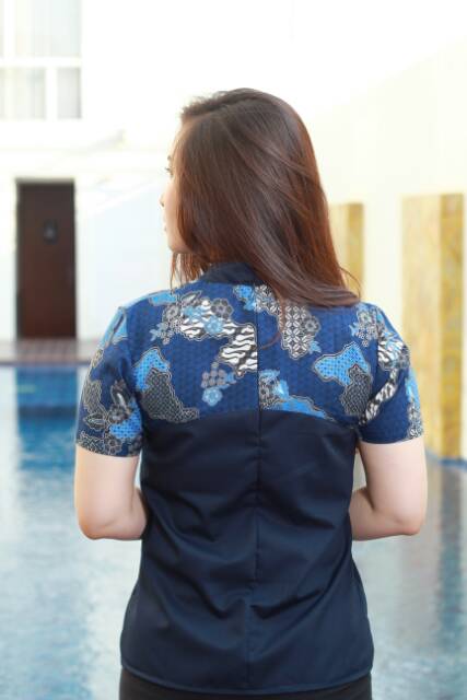 Blouse sky navy