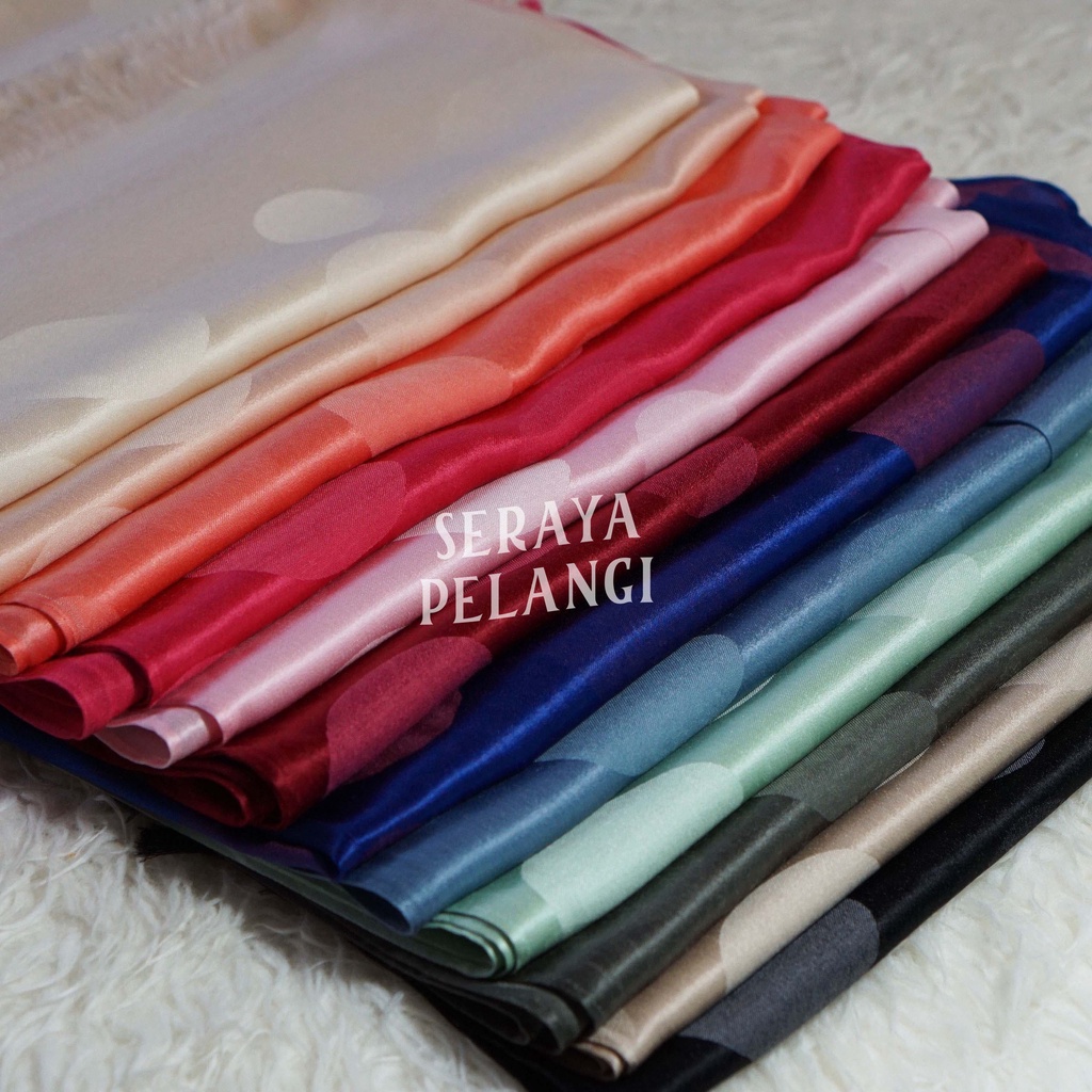 Pashmina Sutra Motif Polkadot | Silk | Selendang | Scarf | Syal | Shawl | Pasmina Kashmir | Souvenir | Hadiah Ulang Tahun | Birthday Gift | Aksesoris Fashion Wanita | Premium Import Quality | Grosir Murah | Selendang Sutera