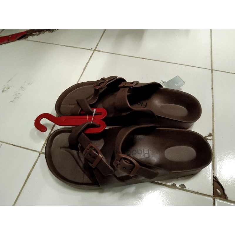 SANDAL SELOP PRIA FLADEO ORI