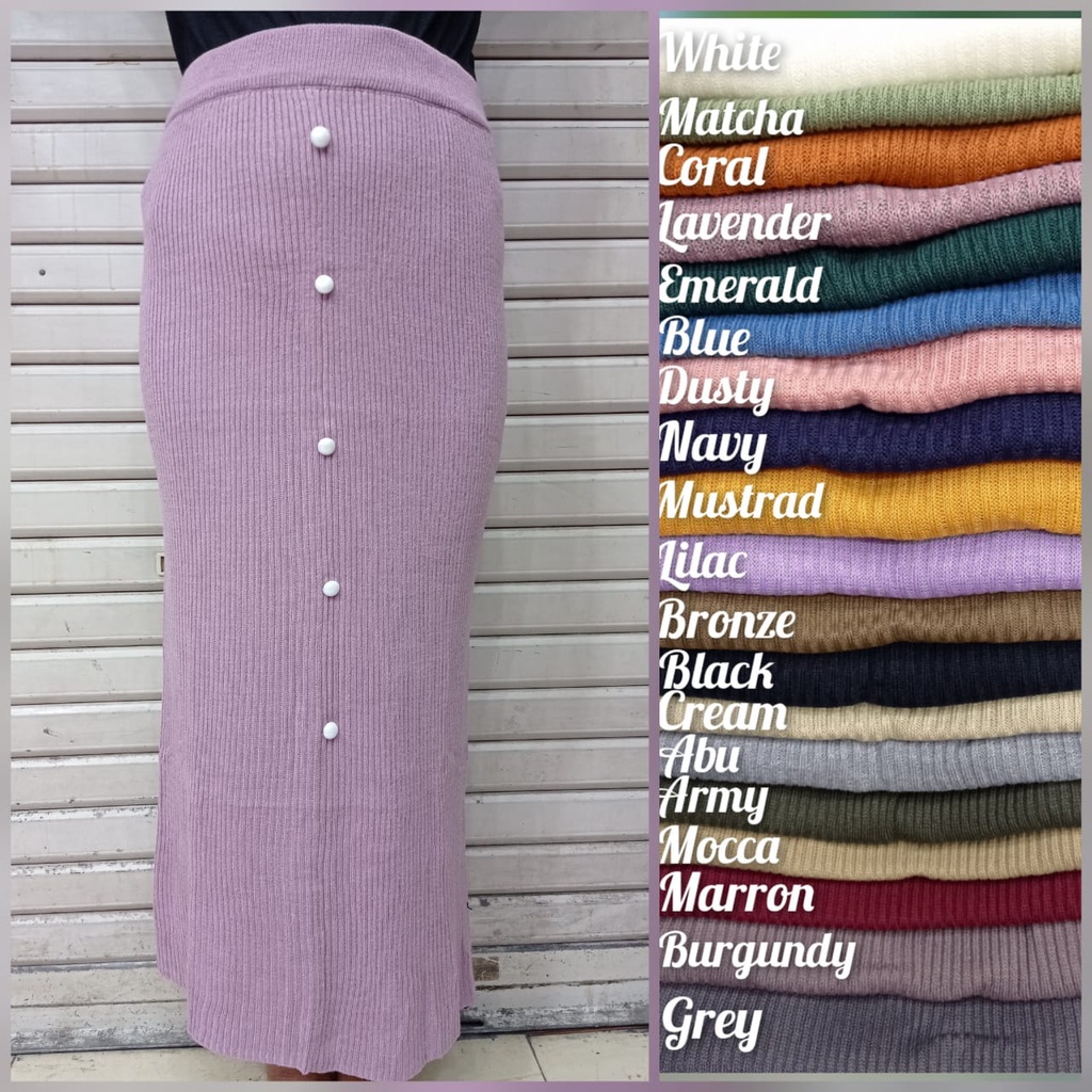 ROK PANJANG RAJUT KANCING