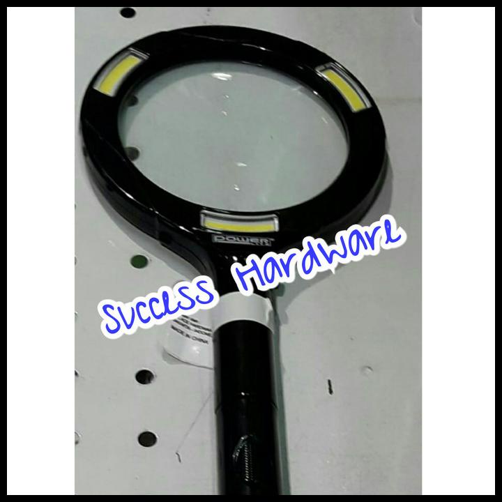 

Vanila | Kaca Pembesar Dengan 12 Led