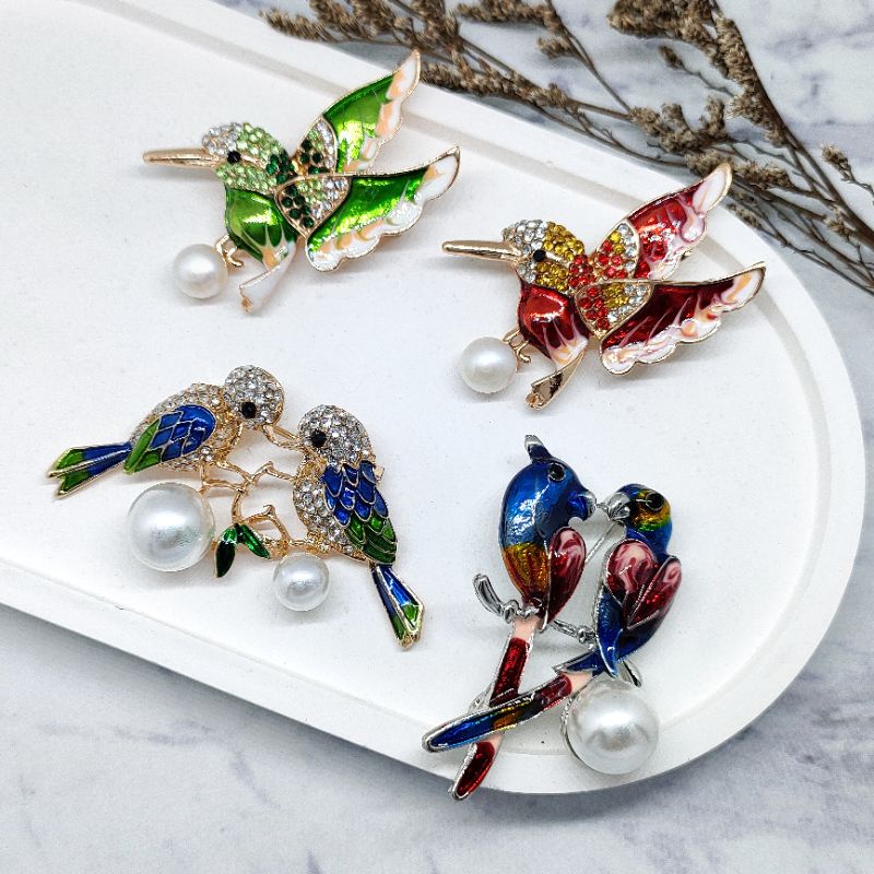 PIN BROS PREMIUM BURUNG ENAMEL RHINESTONE