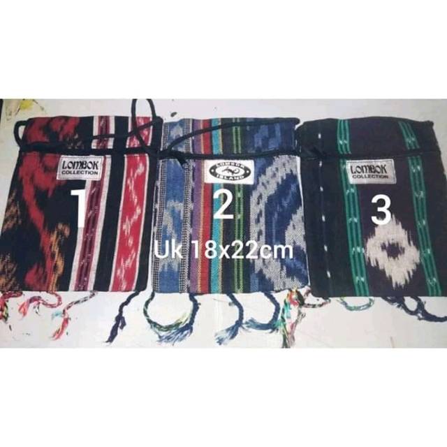 tas etnik lombok mini. tas selempang rajut khas lombok. t