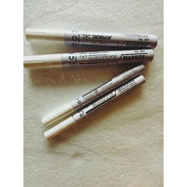 

SPIDOL SNOWMAN/PAINT MARKER PUTIH