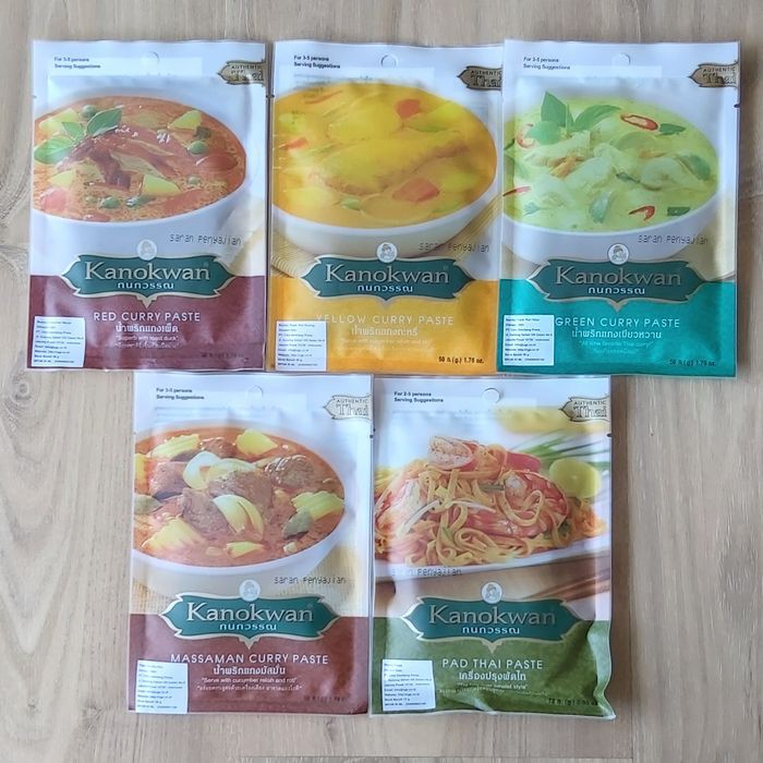 

Kanokwan Thai Curry Bumbu Masak Instant