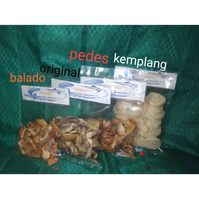 

krupuk kulit ikan SINAR LAUT