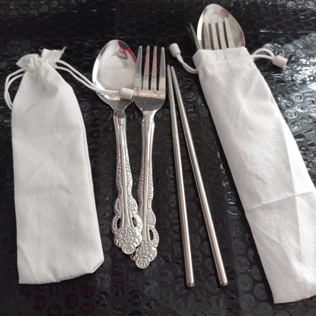 Souvenir Sendok garpu sumpit Wayang + Pouch Serut Souvenir