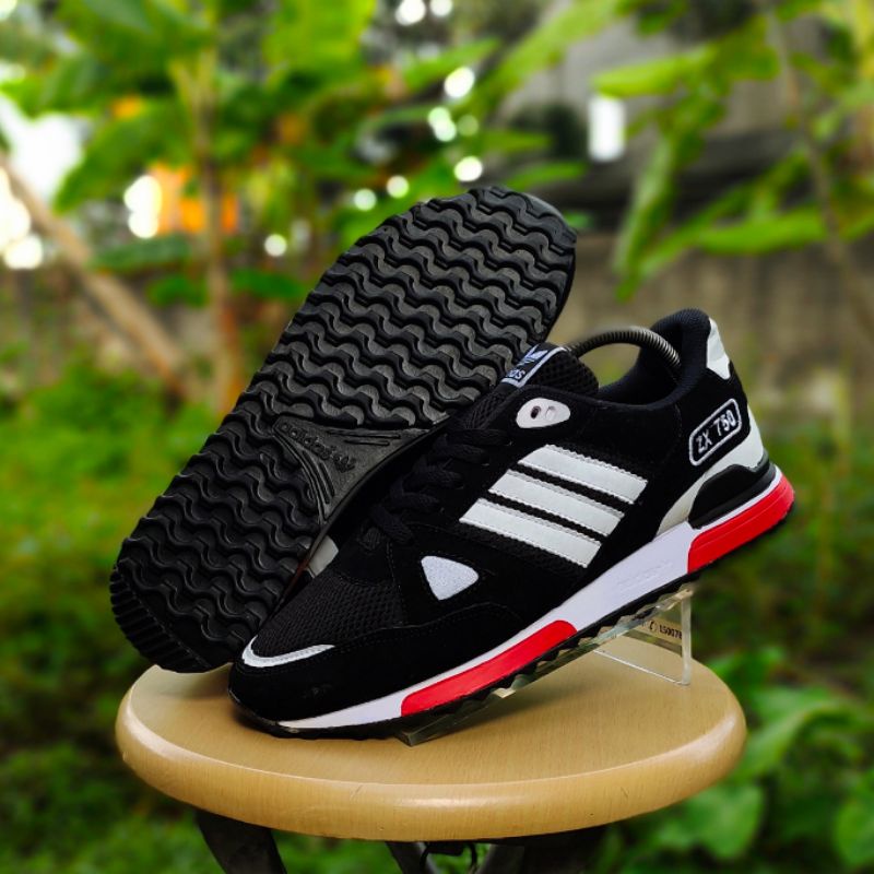 SEPATU ADIDAS ZX 750 FULL BLACK ORI VIETNAM / ADIDAS ZX750 GRIDE ORI / ADIDAS Z5 750 IMPOR