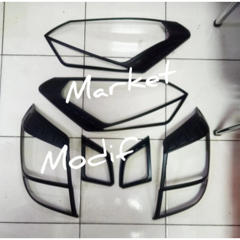 Garnish List Lampu Depan Belakang Agya Ayla 2017-2021 Hitam Doff