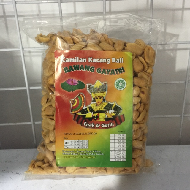 

Snack Kiloan | Kacang Bali Bawang Gayatri Kemasan 2.5kg