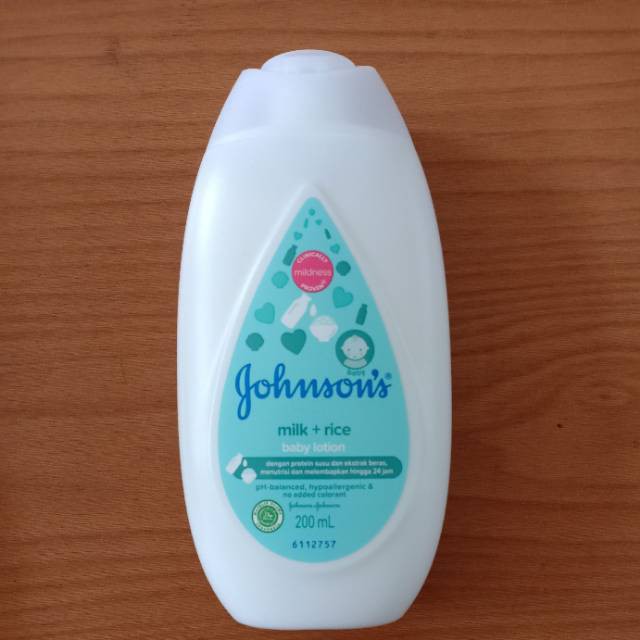 johnsons baby lotion milk rice dan bedtime regular isi 200ml