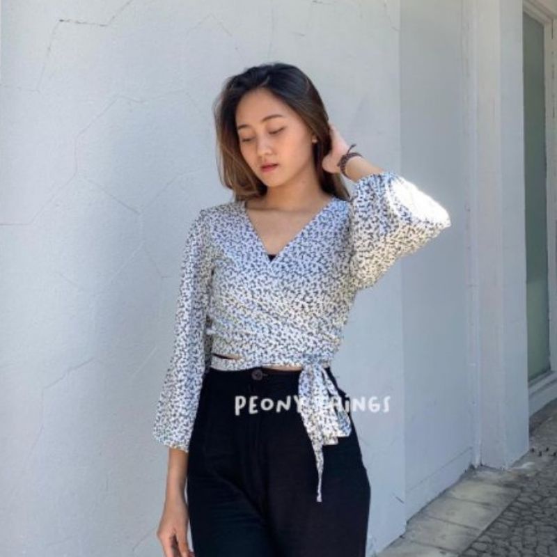 Loly Top Wanita Crop Top/Atasan Wanita Crop Top