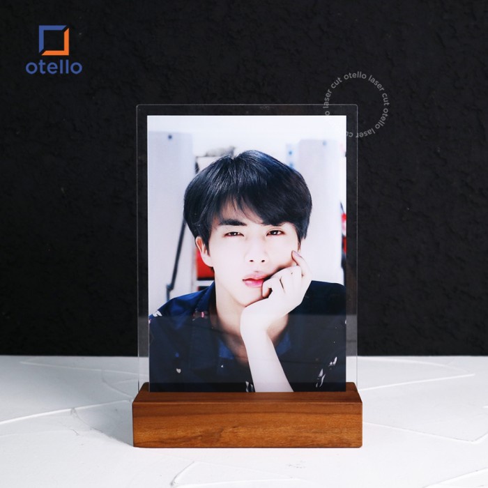 Custom Cetak Foto Akrilik + Wooden Stand Frame Dekorasi Hadiah Custom