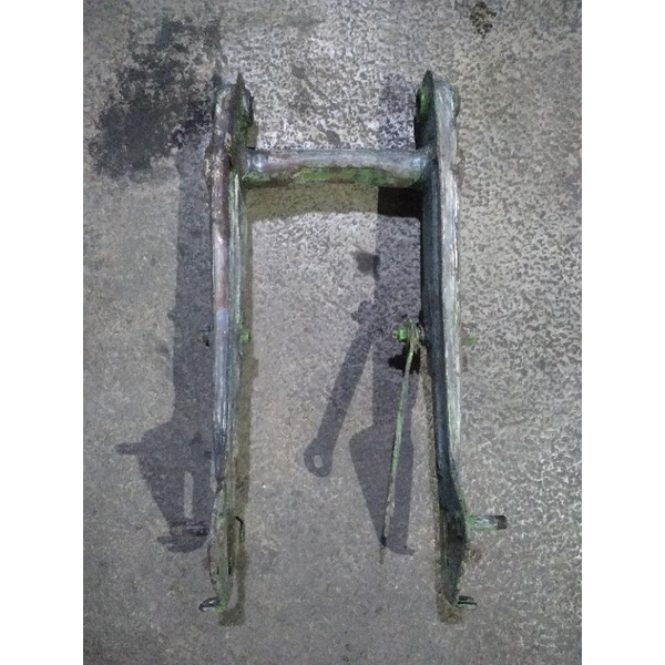 swing arm c70/C90 pispot original second no minus