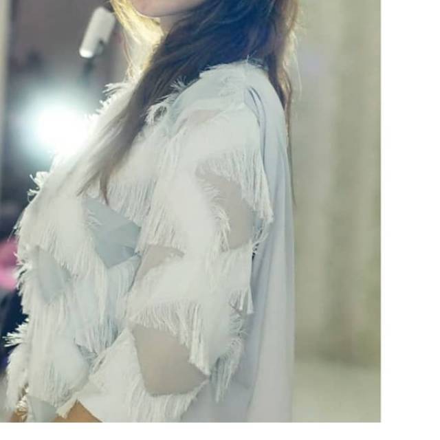 Baju Pesta Elegan Kaftan Abu Silver - Tampilan Mewah dan Anggun