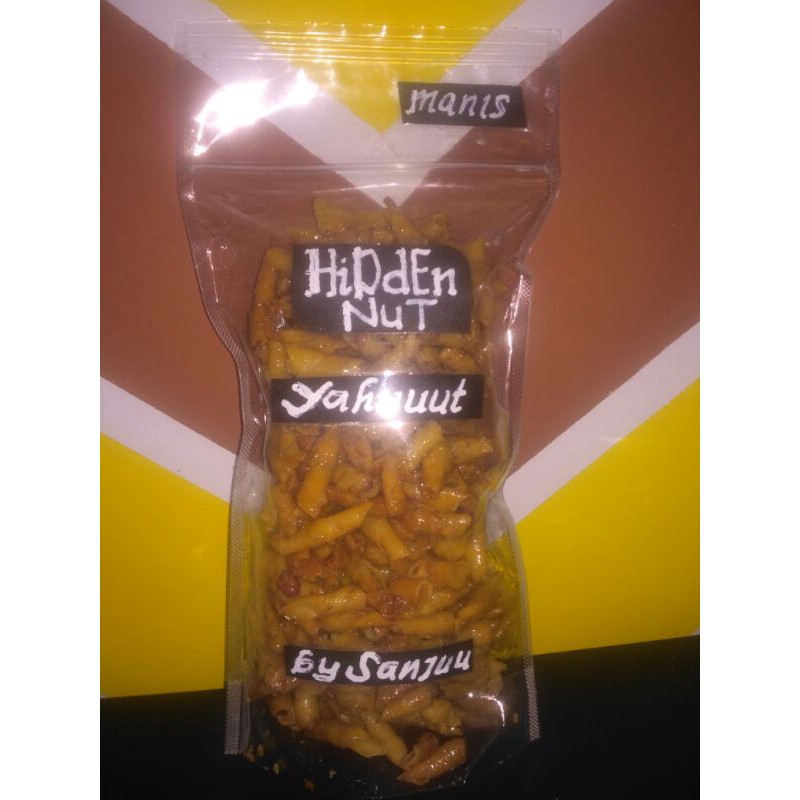 

KUE KERANG/ HIDDEN NUT YAHUUT
