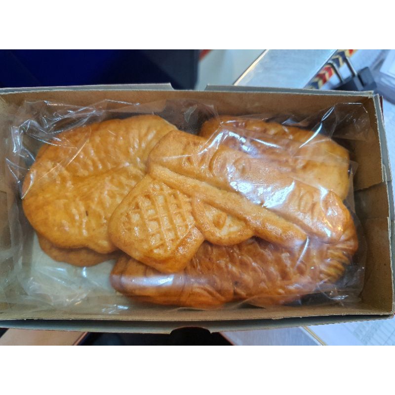 

Kue Gambar isi 10 pcs