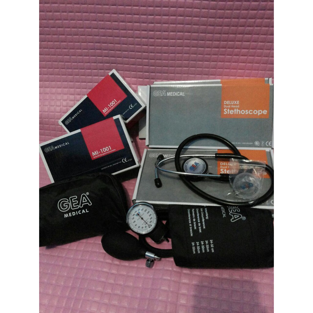 tensi manual dan stetoskop gea