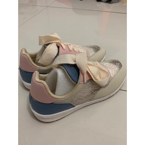 ittaherl rien surprise