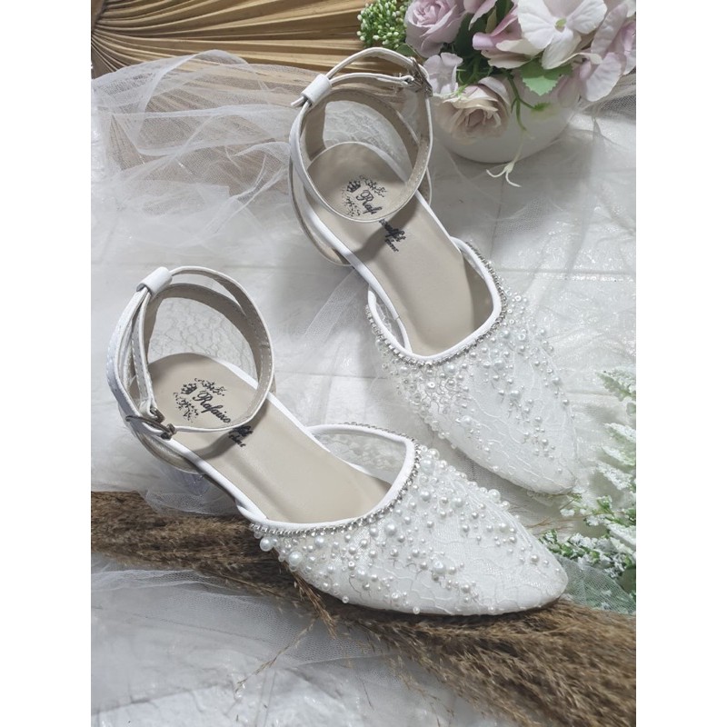 sepatu aquilla putih cantik dan mewah tinggi 5cm kaca