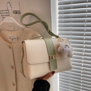 ( 2PC 1KG ) GTBI998878899 New Arrival  !!!  Tas Selempang Wanita Import  Premium Terbaru+BONEKA