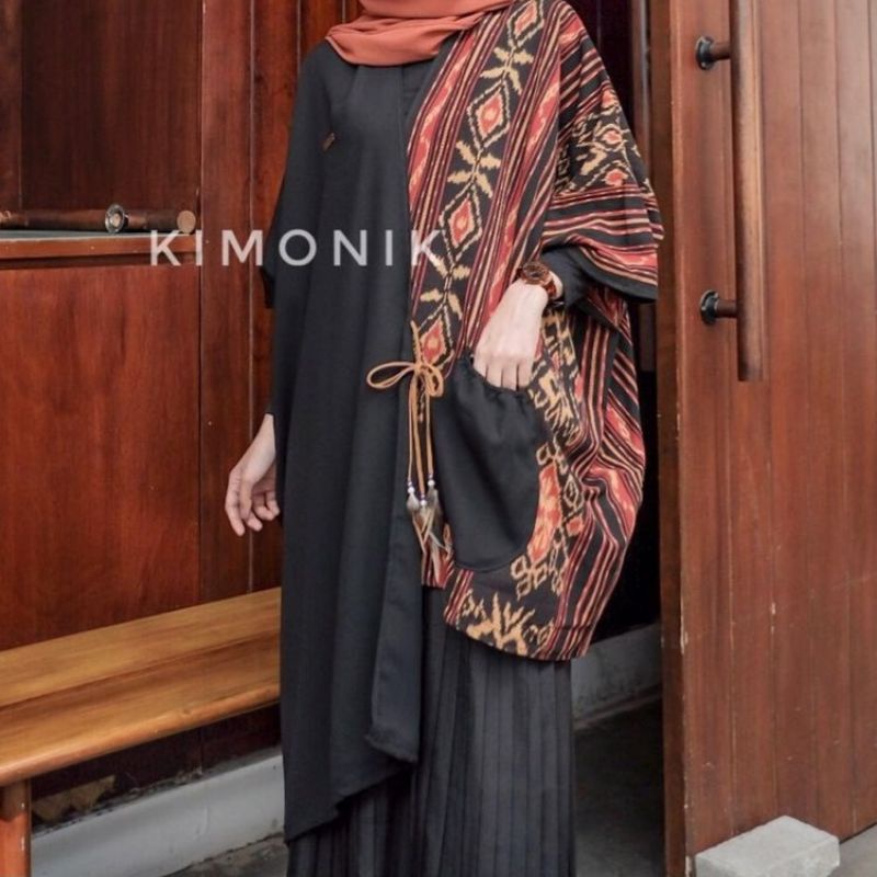 KIMONIK SEKAR AYU BLACK GOLD