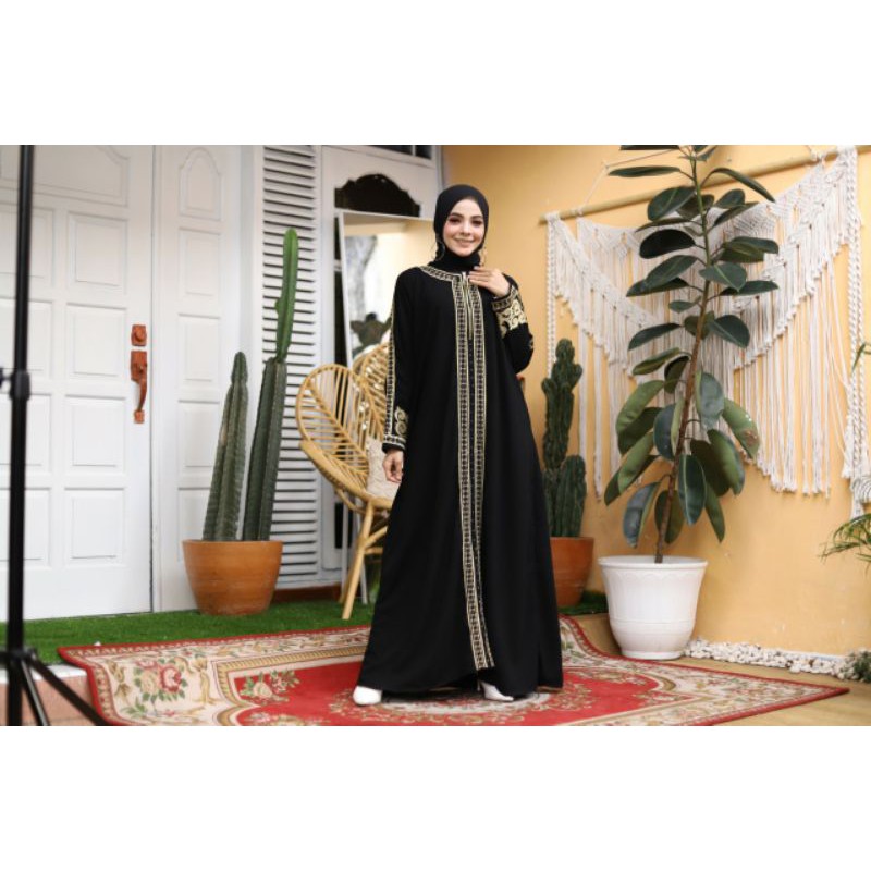 GALLERY EXCLUSIVE ABAYA HITAM GAMIS INNAYA ( RESLETING DEPAN BUSUI )