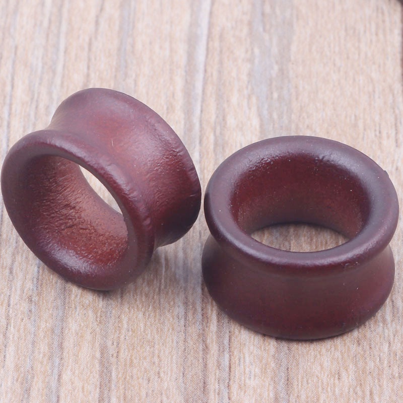 2pcs Anting Tunnel Double Flared Bahan Kayu Ukuran 6-20mm Gaya Hip Hop