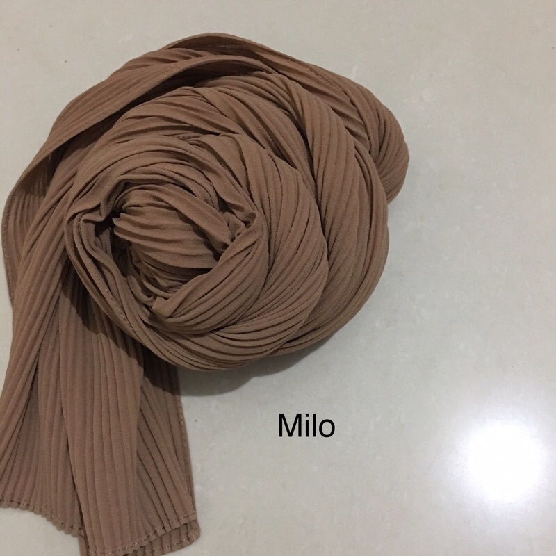 [TANPA GARIS TENGAH] FULL PLISKET PASHMINA pashmina plisket ceruty babydoll pasmina plisket-Milo