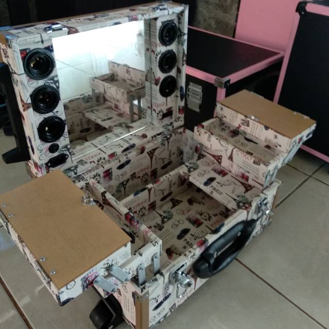 Beautycase Custom Atau Koper Make Up Lampu 6 Shaby