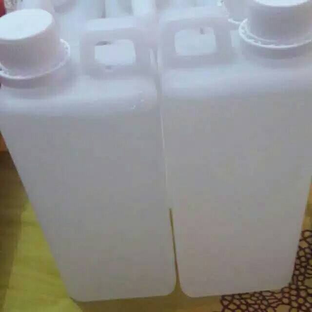 BIBIT CAIR PEMUTIH/BIBIT PEMUTIH INFUS/BIBIT CAIR PEMUTIH YUFII