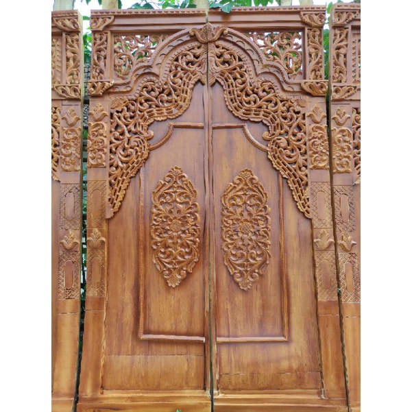 gebyok ukir spon ati 01