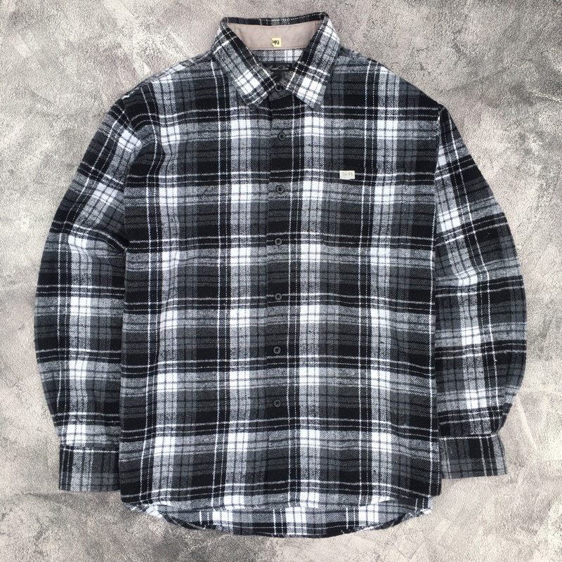 Kemeja Flannel Bahan tebal cocok buat outer