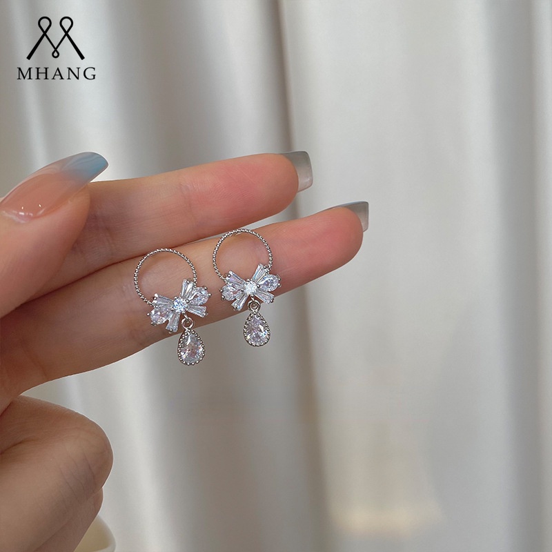 Anting Hoop Desain Waterdrop Aksen Berlian Gaya Korea Untuk Wanita