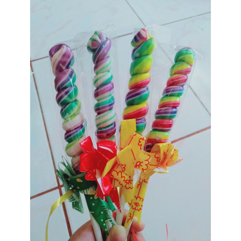 

Permen Lolipop Ulir 4CM/Permen Lolipop 4 CM Ulir Isi 20 Pcs /Permen Lolipop Spiral/Permen Lolipop 4CM Ulir Spiral/Lolipop Candy 4cm Kecil Murah