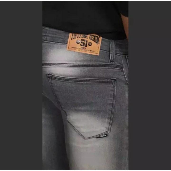 CELANA JEANS PRIA PANJANG / CELANA MURAH PANJANG PRIA / JEANS PRIA PANJANG