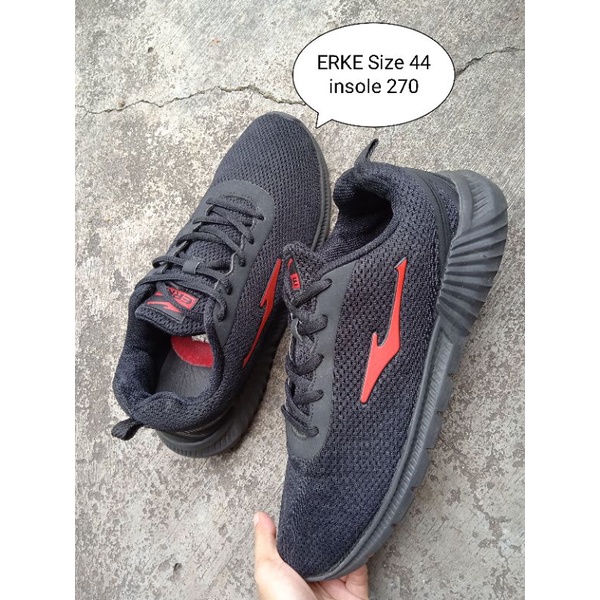 SEPATU SECOND ERKE SIZE 44
