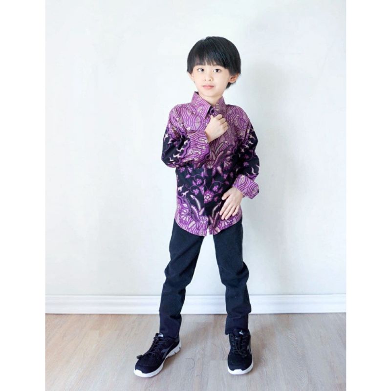 Couple Batik Ayah Dan Anak Laki-laki // Kemeja Batik Pria Dewasa Dan Anak Cowok Motif iron man ungu Warna Hitam Motif Ungu Lilac