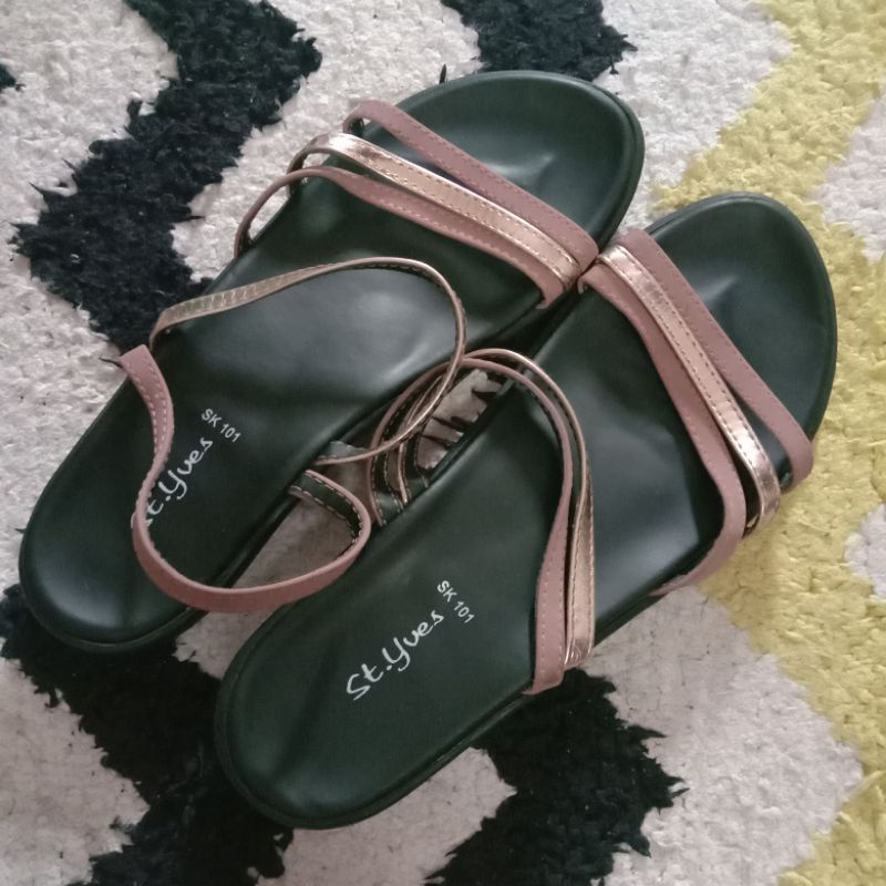 Sandal Flip wanita St.Yves / Preloved