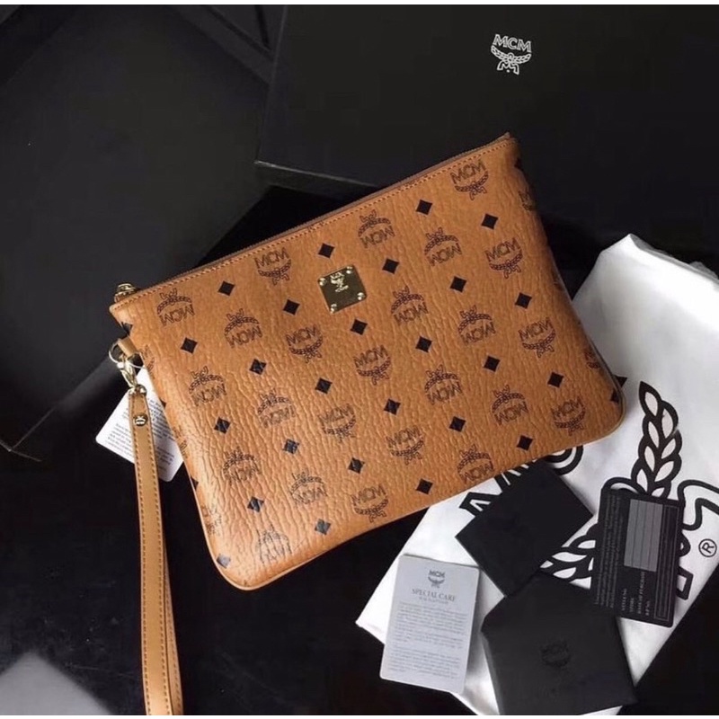 Mcm Clutch Zip