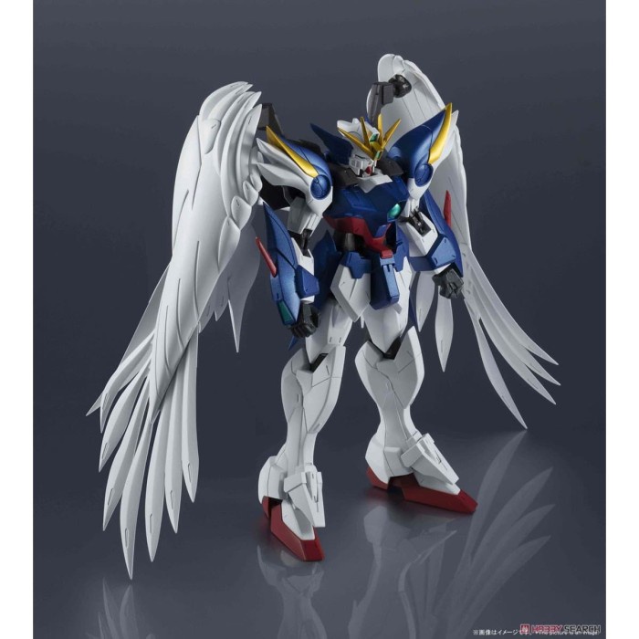 Gundam Universe Wing Gundam Zero EW BANDAI Action Figure gundam