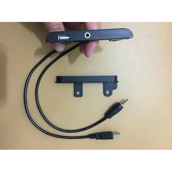 interior mobil - list kuping toyota with aux & slot usb / kuping innova