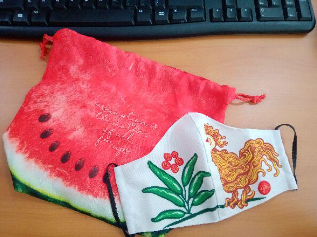 Masker Kain Rangkap Anti Air Igor Ayam Untuk Penggemar Mi Instan