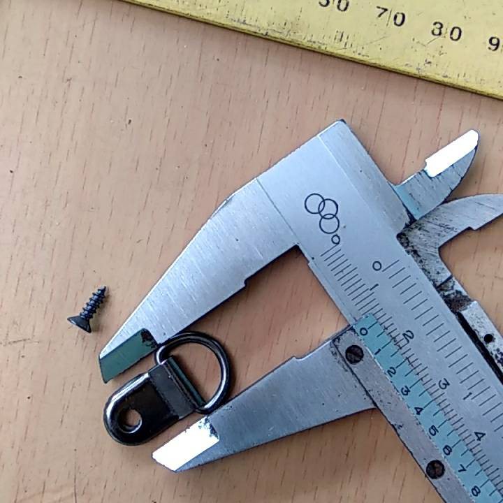 Plat Gantungan Pigura kecil oval hitam