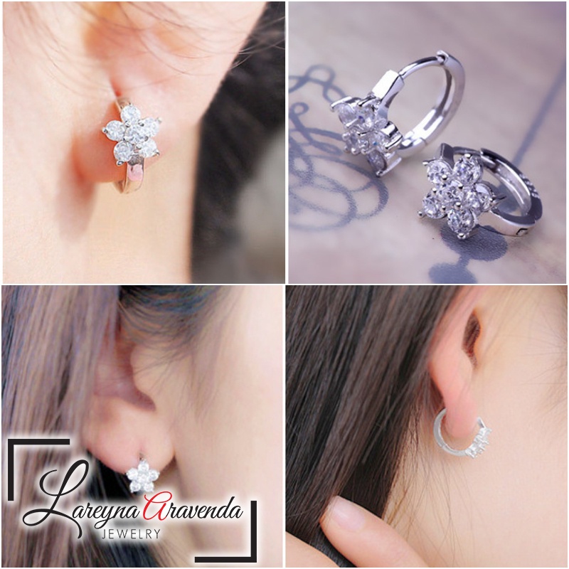 Anting Korea Wanita Perak S925 Model Bunga Kristal Crystal AT025