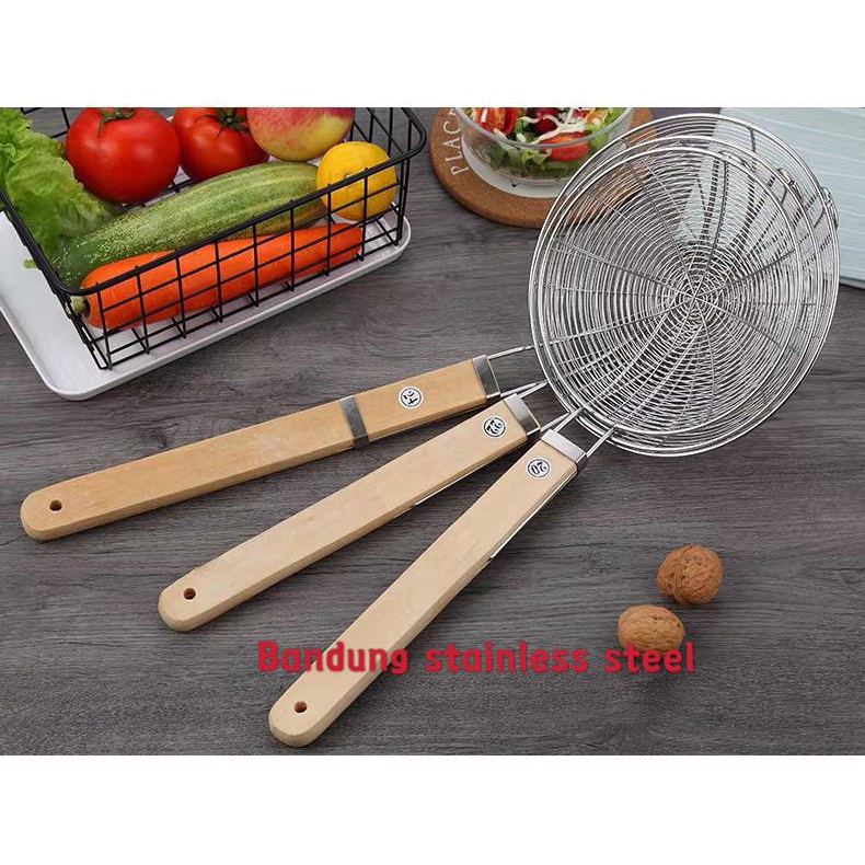 saringan mie saringan gorengan parabola stainless kayu serok tebal 20cm 22cm 24cm