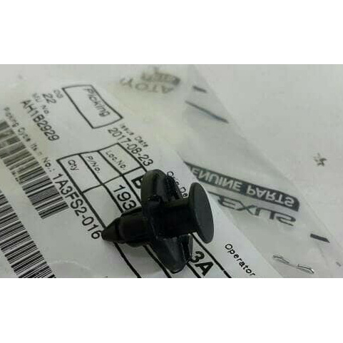 Kancing / Klip Liner Fender Toyota